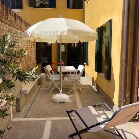 Appartamento Tre Archi Con Corte Privata Venedig Eksteriør billede