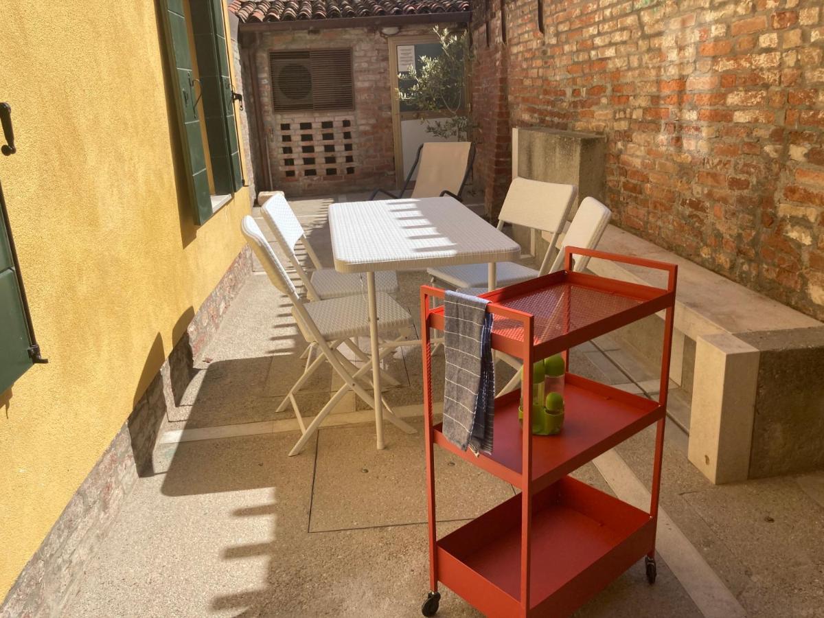 Appartamento Tre Archi Con Corte Privata Venedig Eksteriør billede